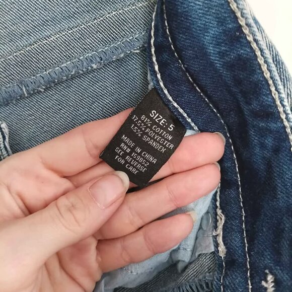 Fire and Rain Women's Flare Jeans - Picture 4 of 4